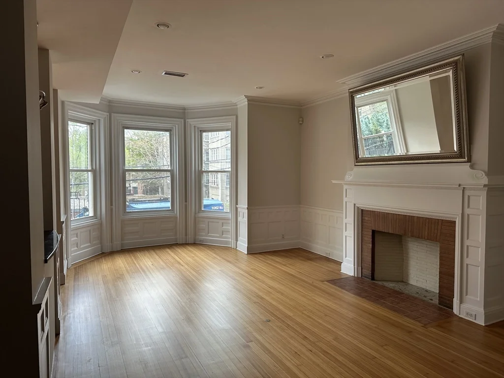 1757 Beacon St, Brookline
