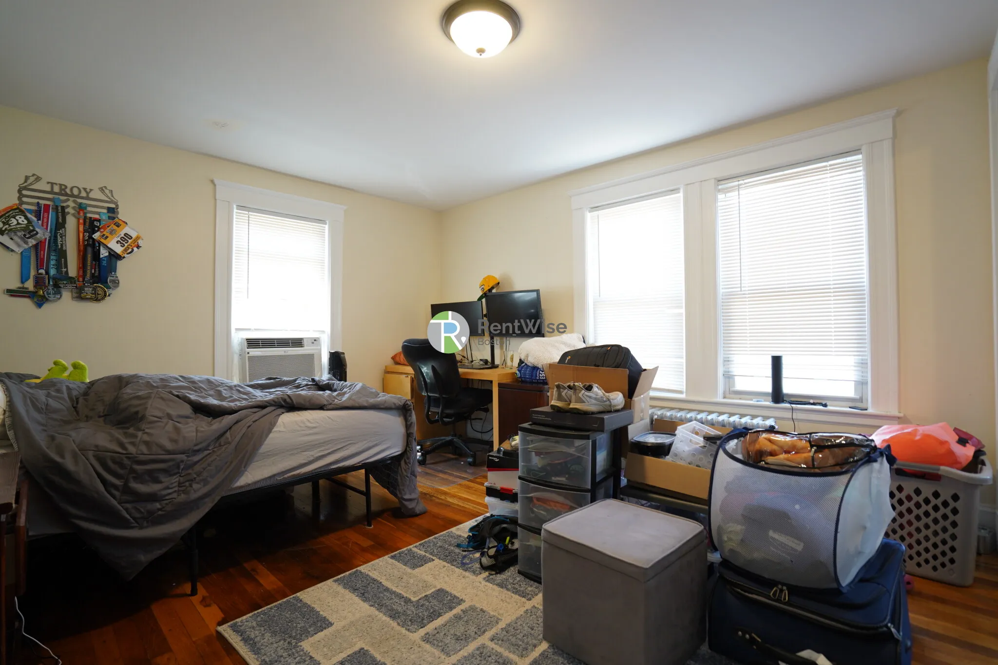 2572 Massachusetts Ave, North Cambridge