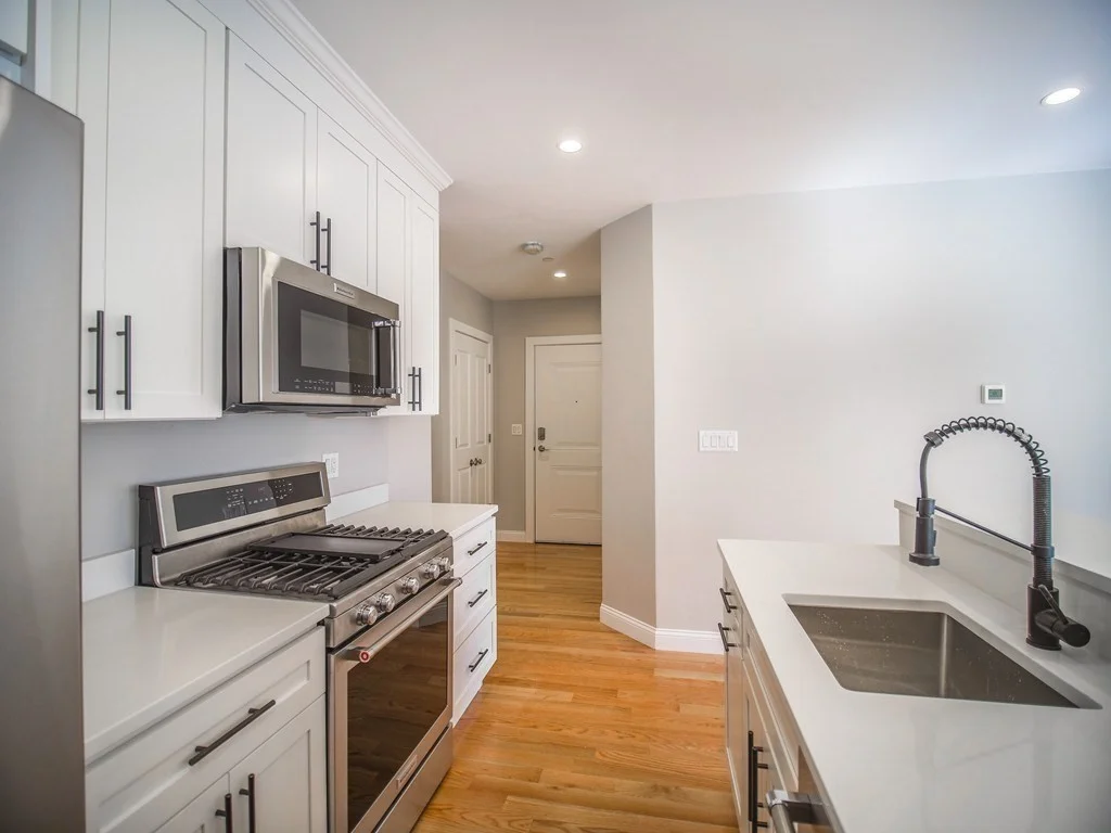 194 Havre St, East Boston