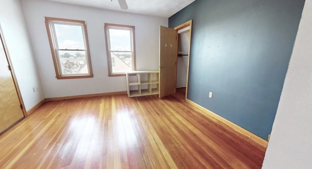 27 Princeton St, Medford