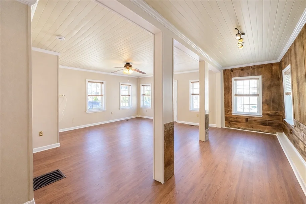 100 Water St, Newburyport