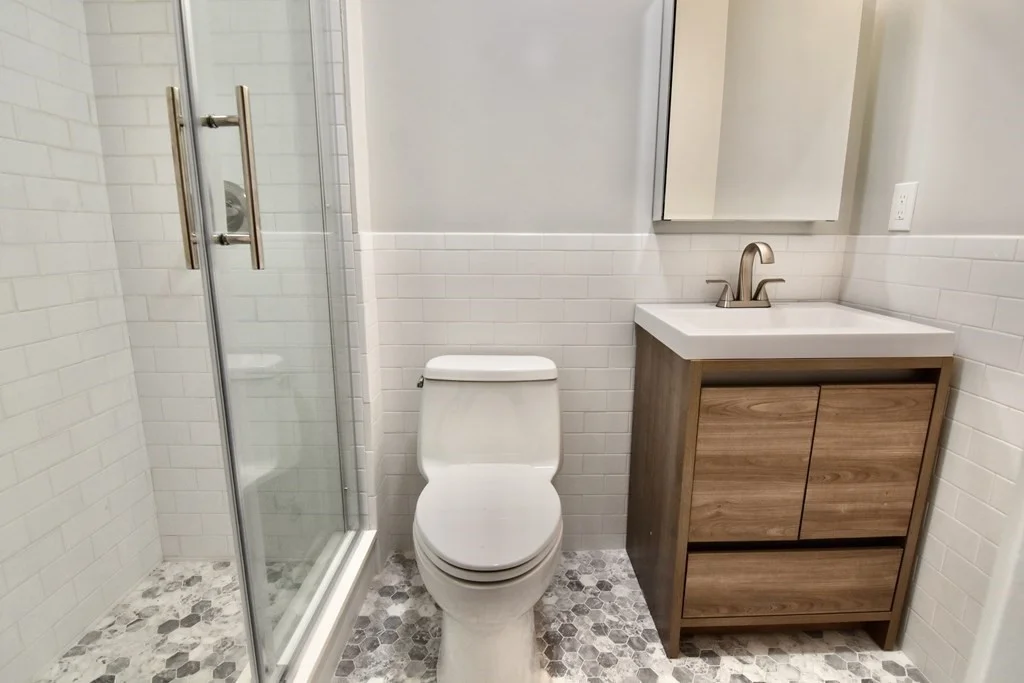 61 Gates St, South Boston