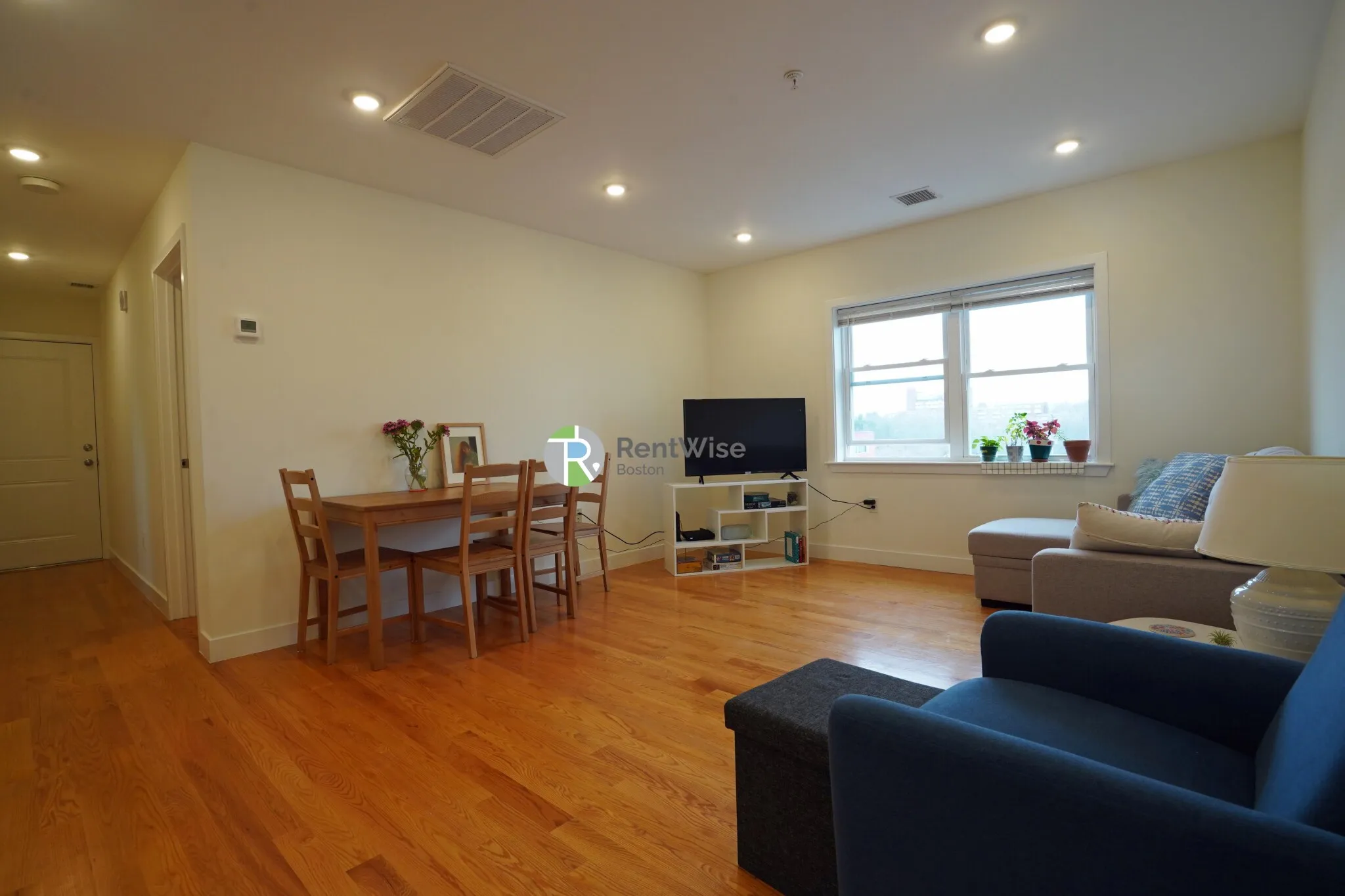 15 Kelley Ct, Allston