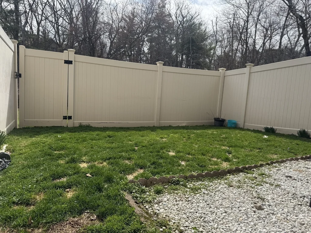 909 Pleasant St, Weymouth