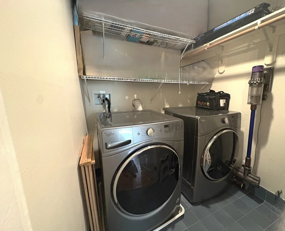 12 Cumberland St, Back Bay