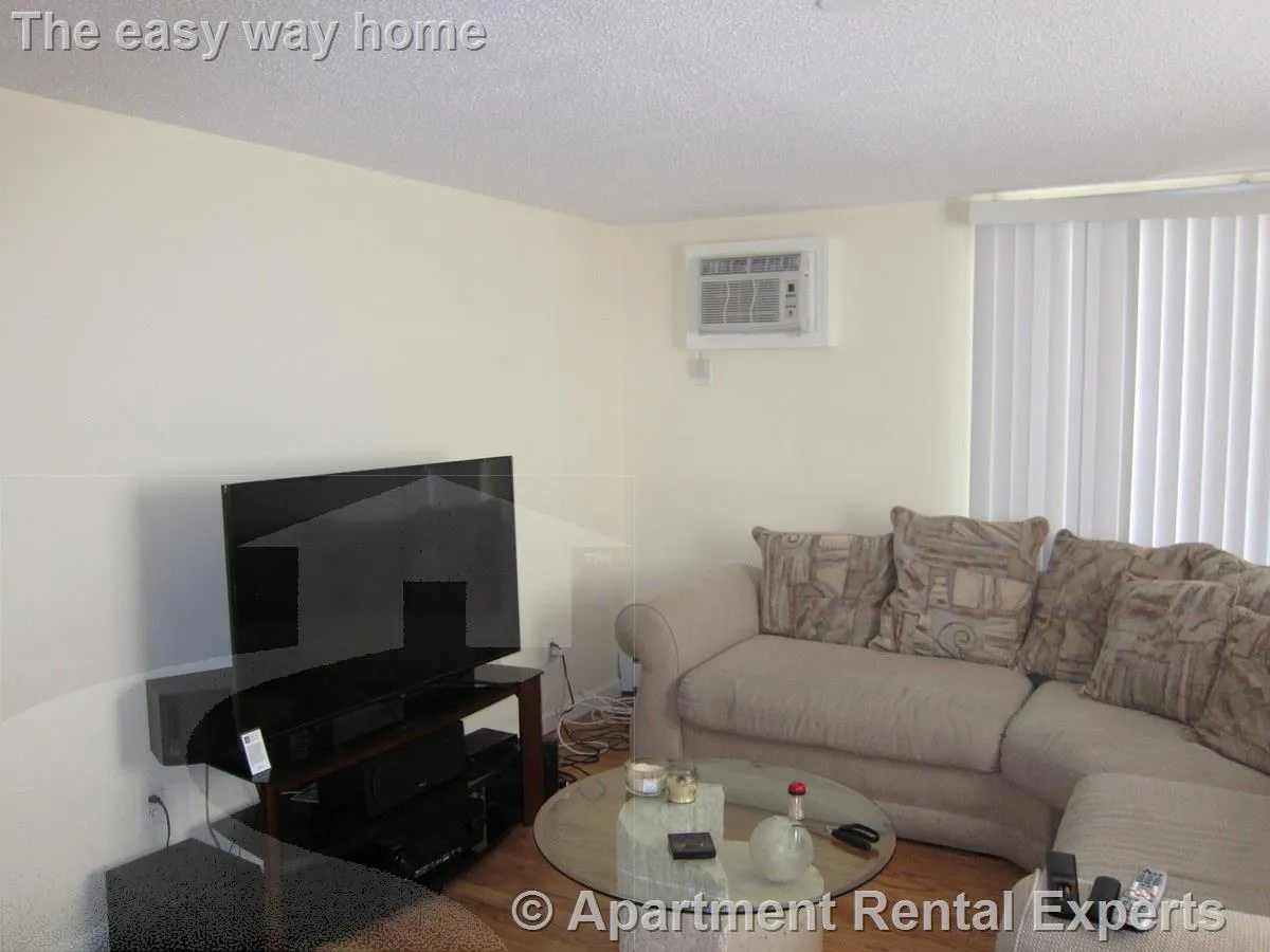 80 Highland Ave, Prospect Hill