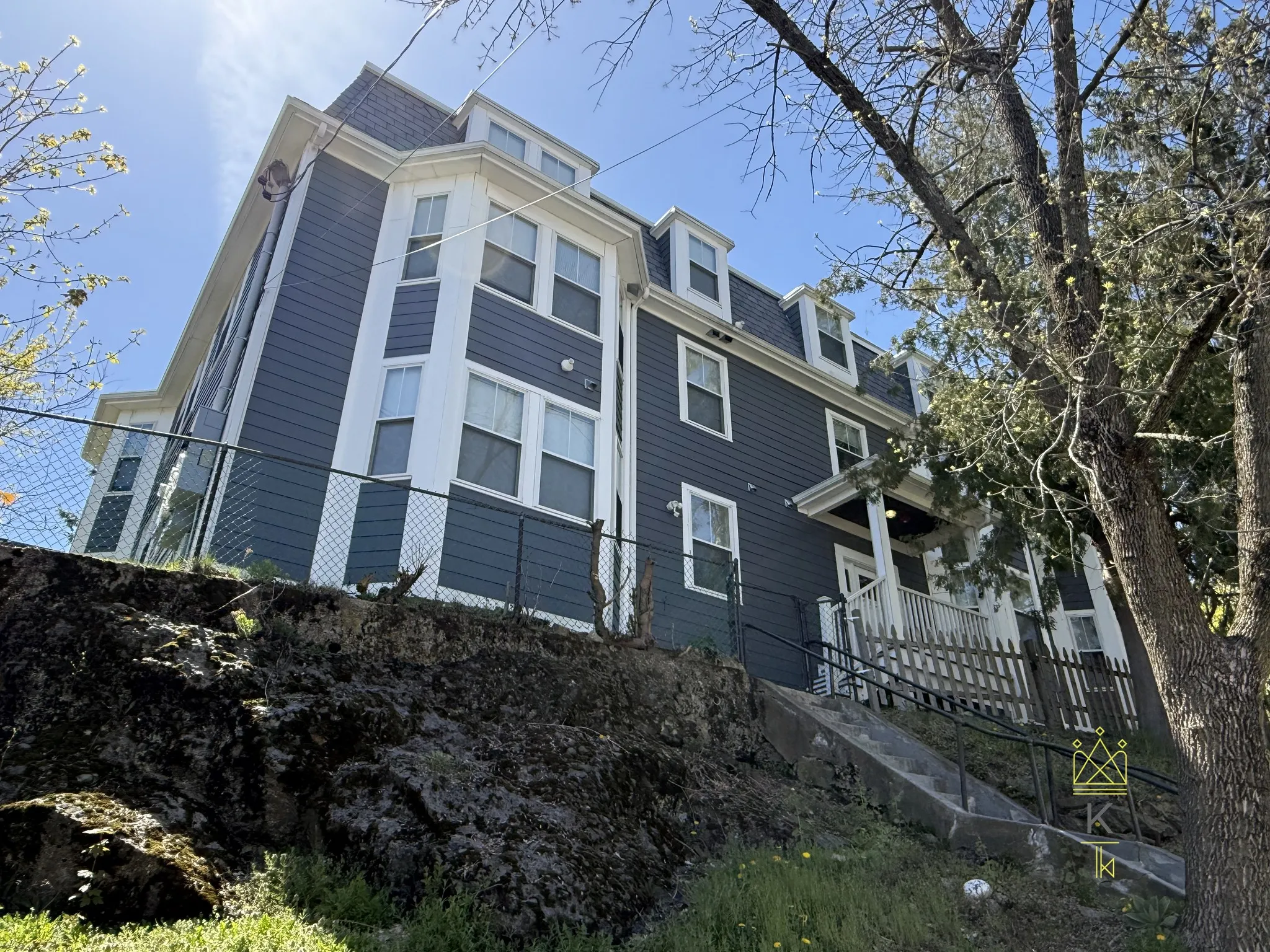 8 Nira Ave, Jamaica Plain