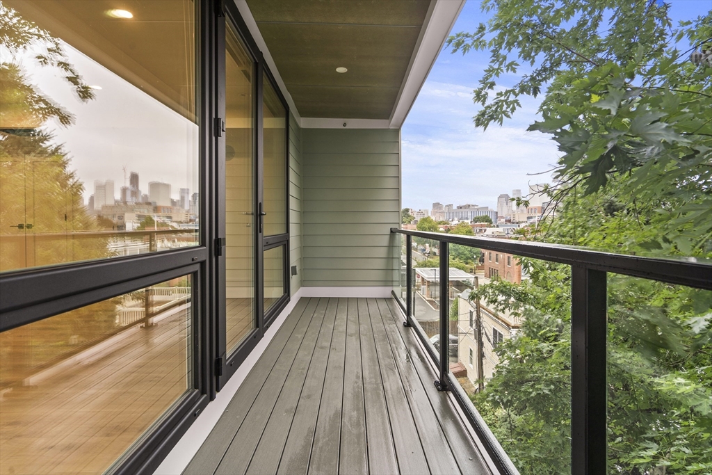 326 W Broadway, South Boston