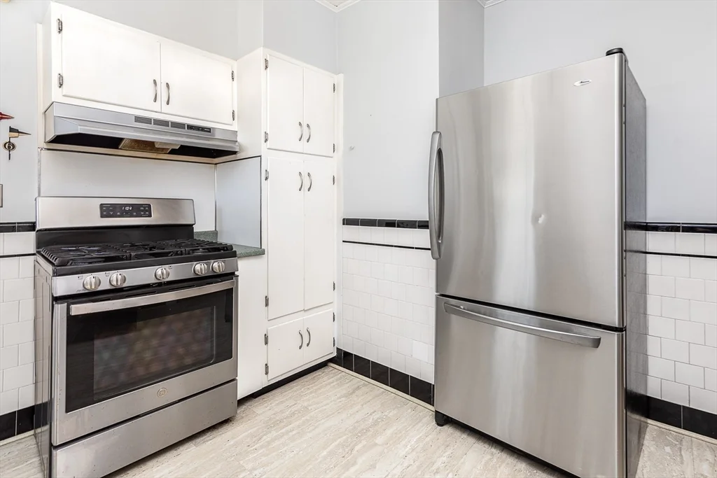 46 Burpee Rd, Swampscott