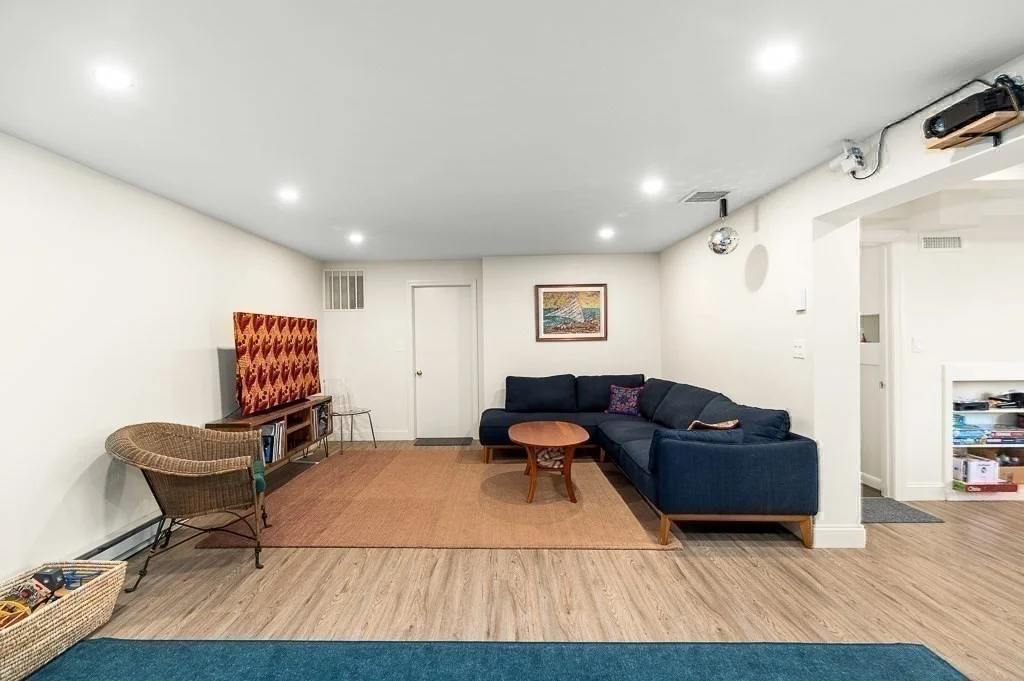 39 Decatur St, East Gloucester