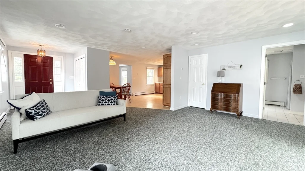 22 Purchase St, Danvers