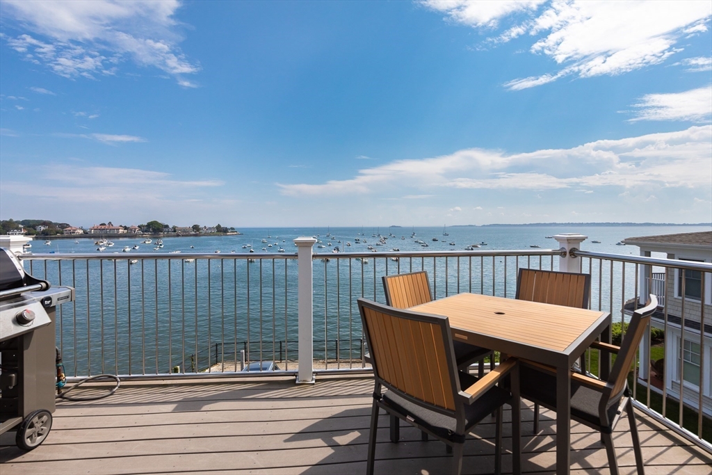 289 Humphrey St, Swampscott