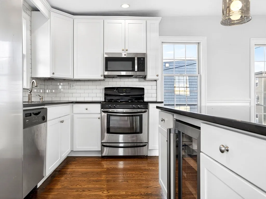 155 H St, South Boston