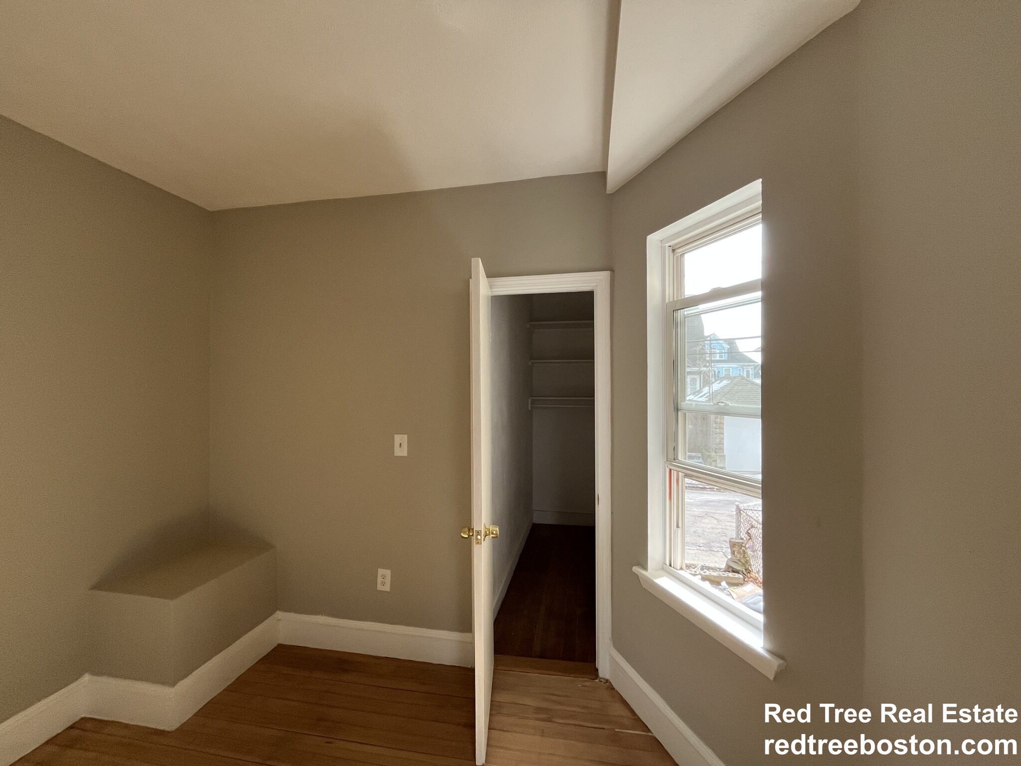 33 Dunlap St, Dorchester