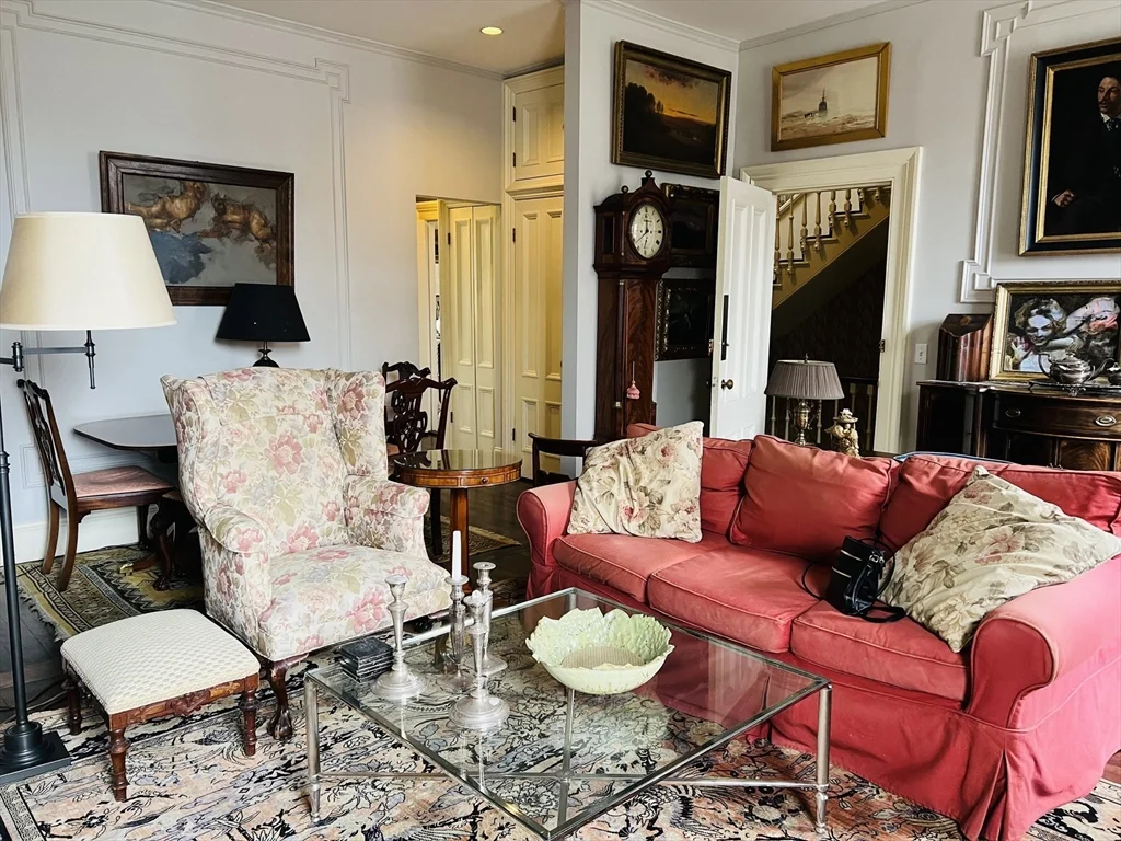 3 Fairfield St, Back Bay