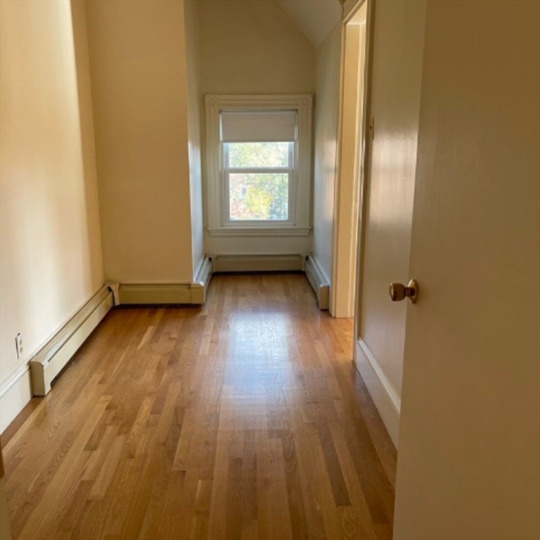 92 Thurston, Winter Hill