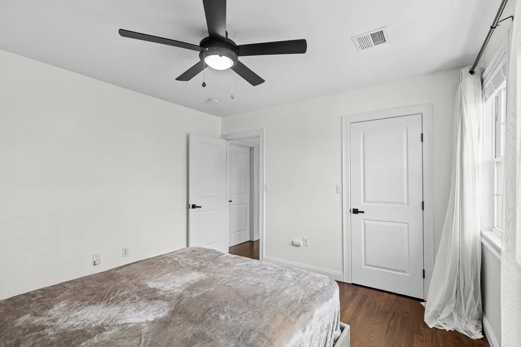 47 Oldfields Rd, Dorchester