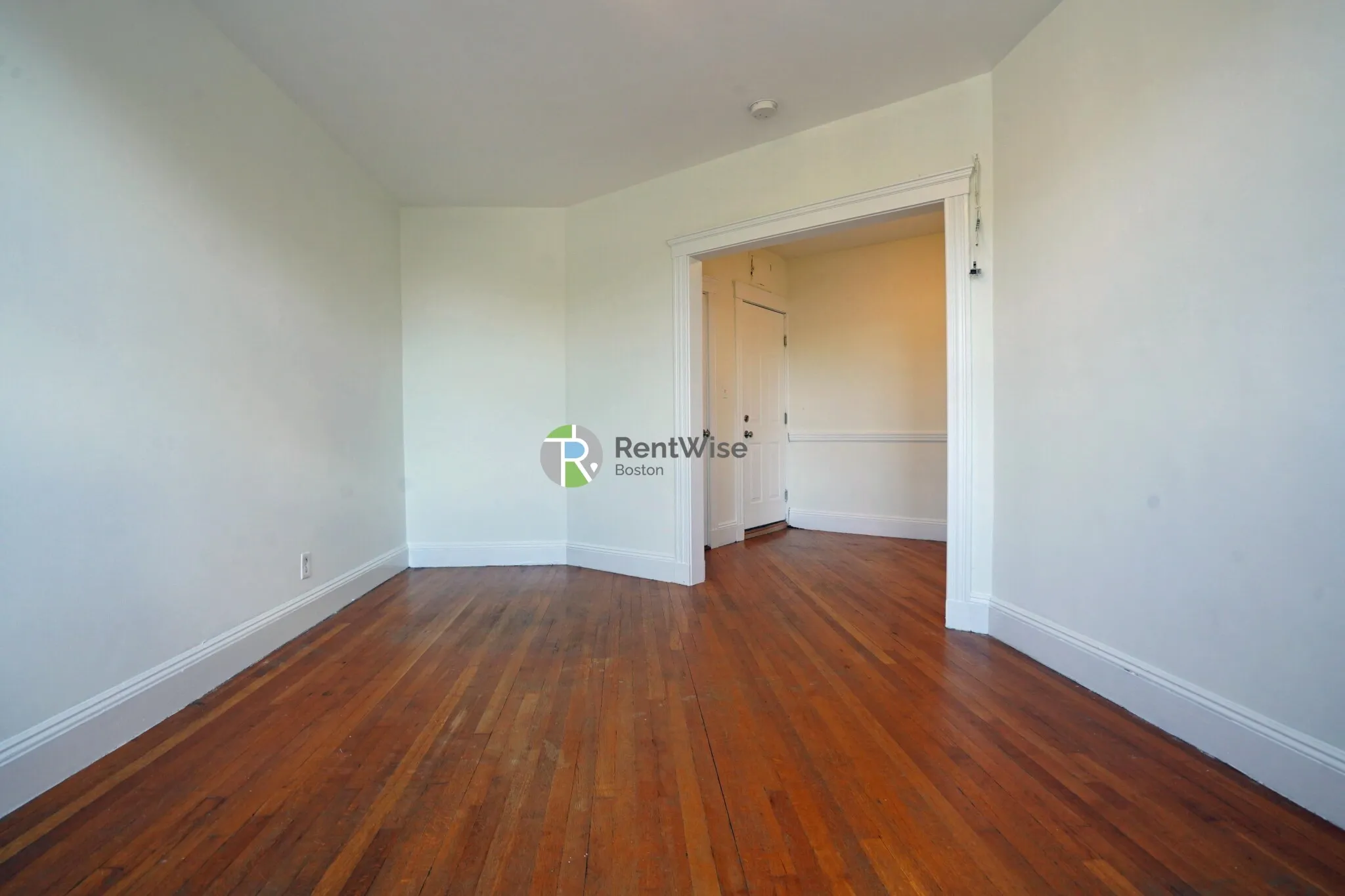 1848 Commonwealth Ave, Brighton