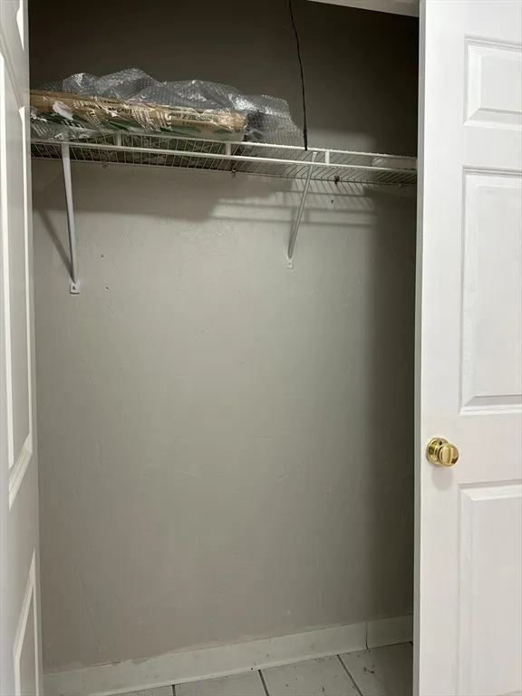 86 E Howard St, Quincy