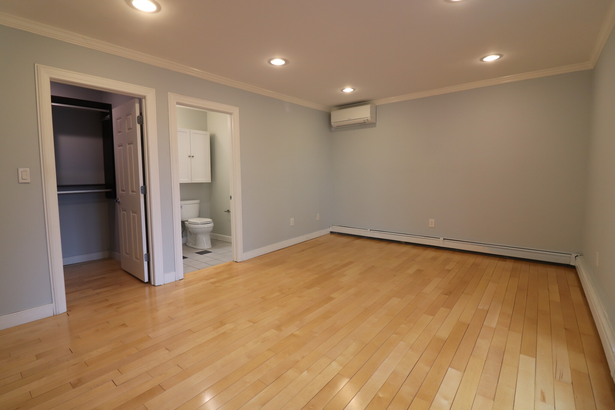 119 Whites Ave, Watertown