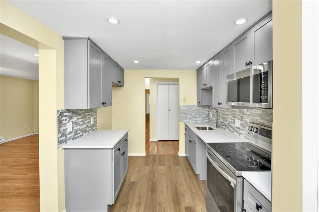 11 Greendale Rd, Mattapan