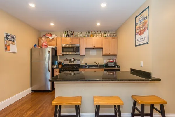 248 Parker Hill Ave, Mission Hill