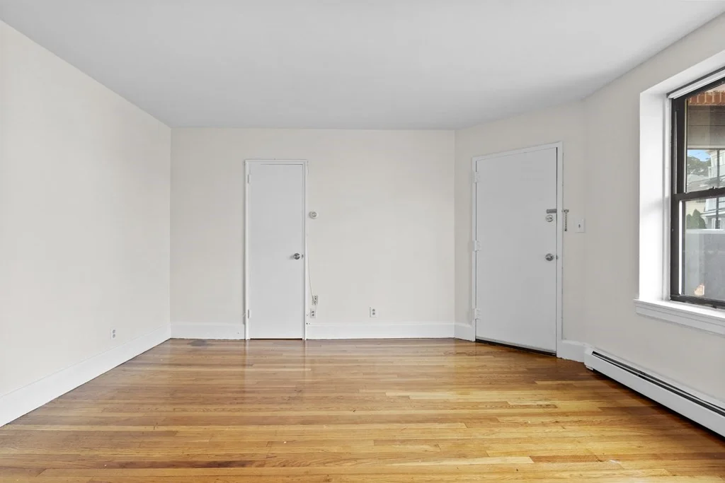 11 Victory Rd, Dorchester