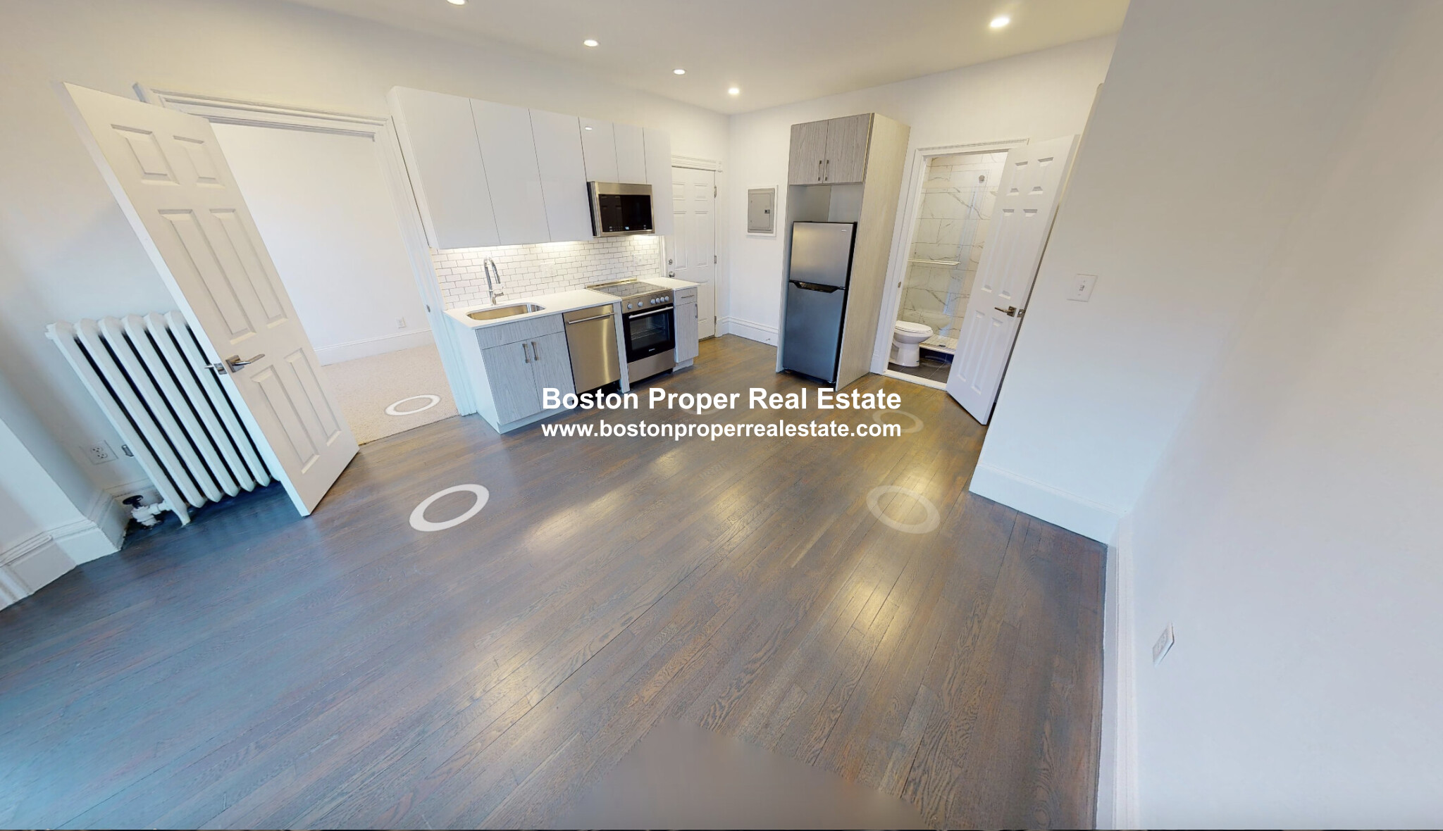 225 Newbury St, Back Bay