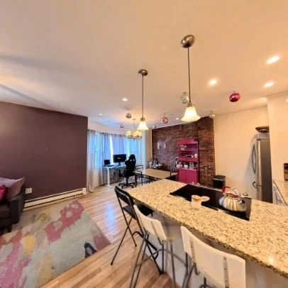 285 Dorchester St, South Boston