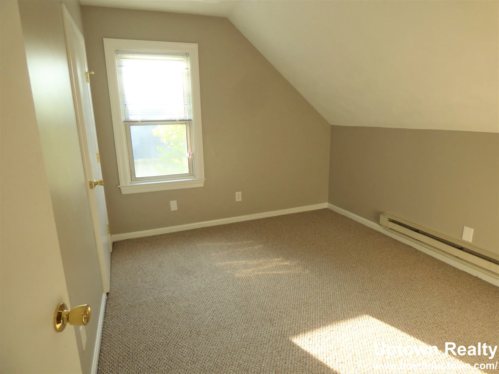 10 Stearns St, South Side