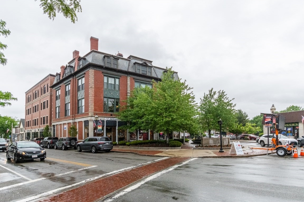 21-1 Spring St, Stoneham