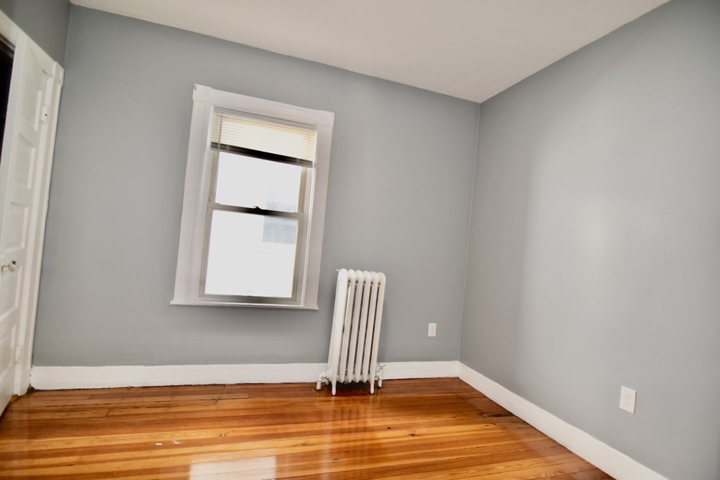 21 Treadway Rd, Dorchester