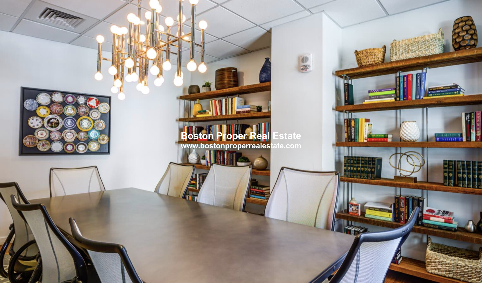 99 Kneeland St, Chinatown