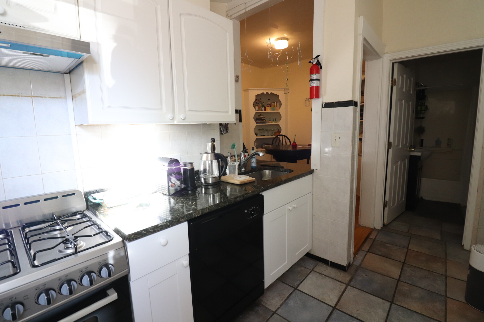 60 Egmont St, North Brookline