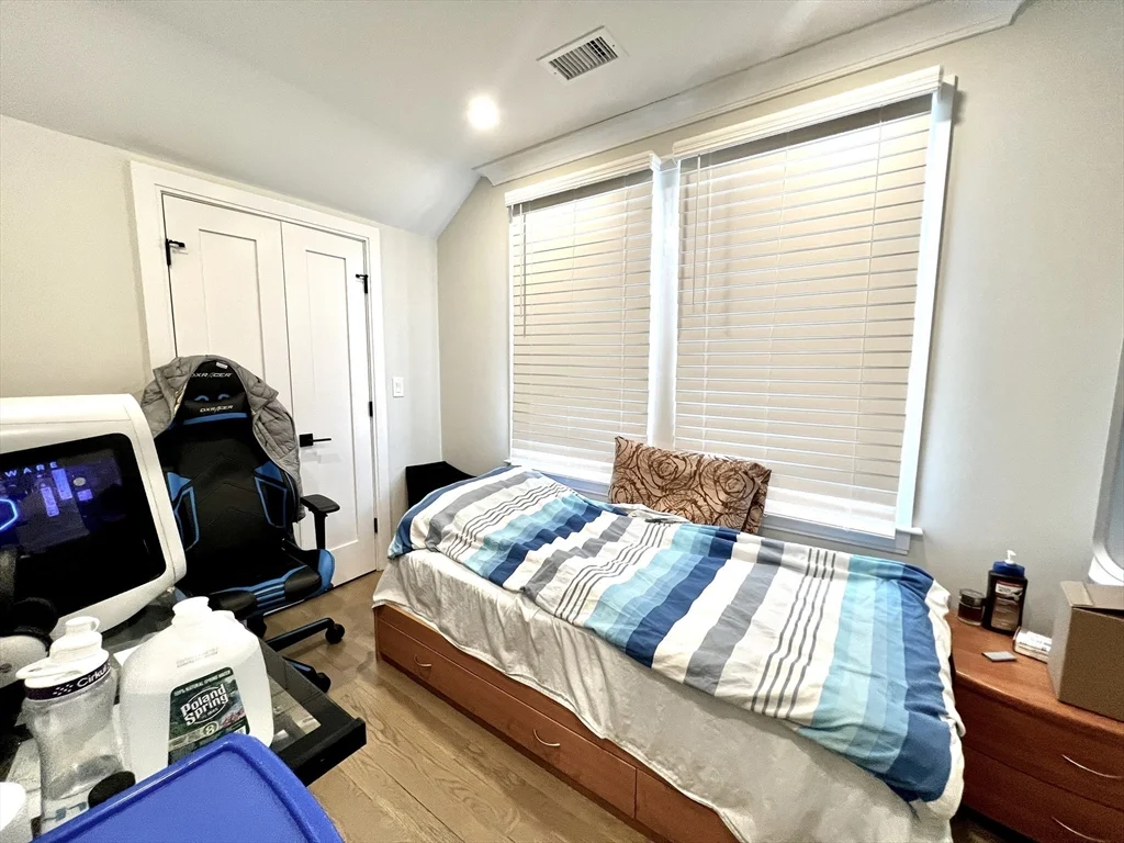 32 Blaine St, Allston