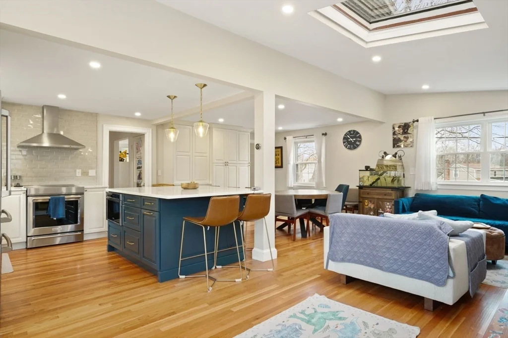 62 Sycamore Rd, Melrose