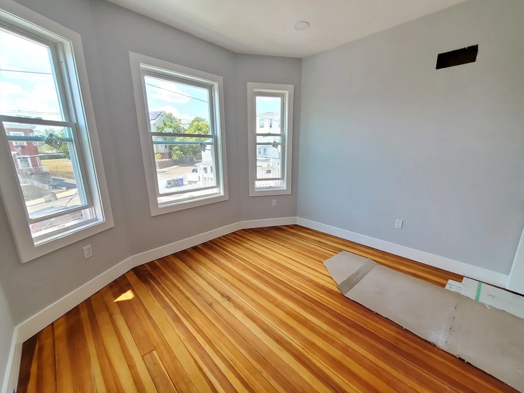 31 Faywood Ave, East Boston