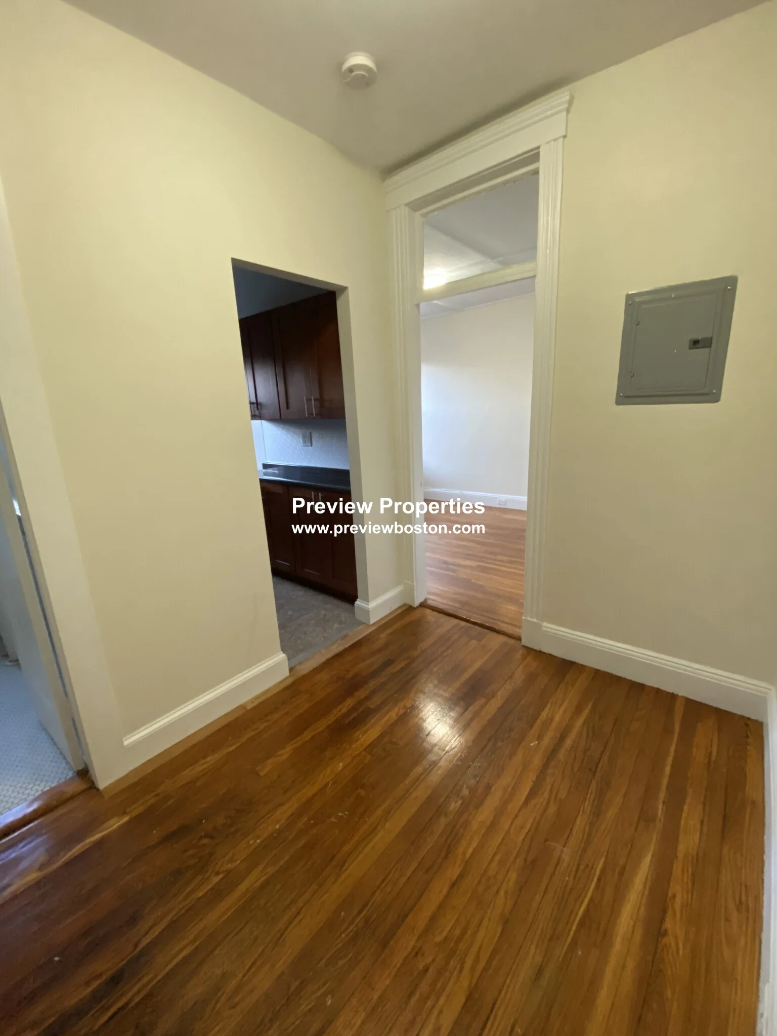 1185 Boylston St, Fenway