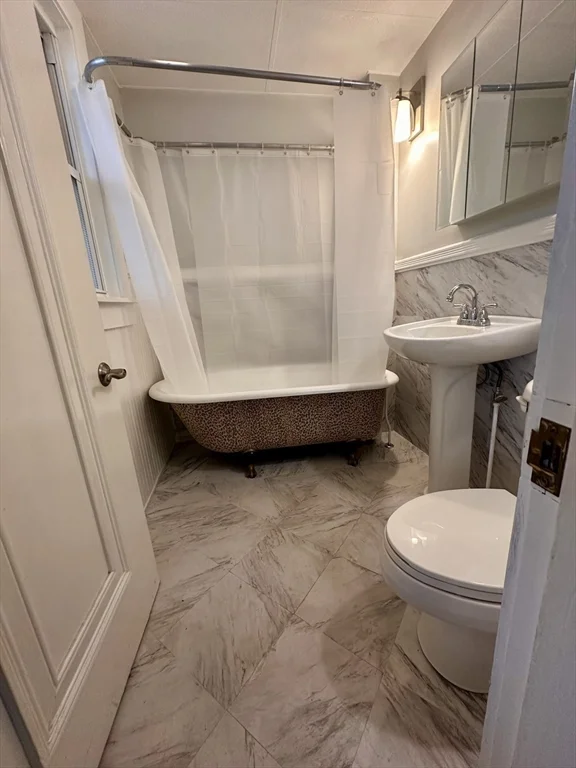 7 Dupont St, Worcester