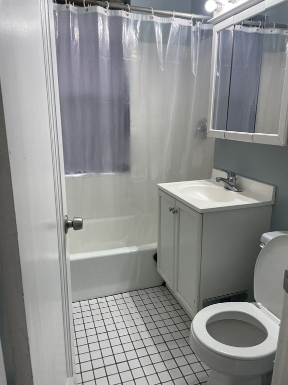 137 Englewood Ave, Brighton