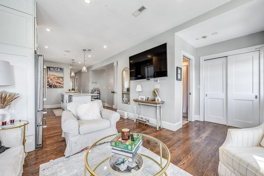 1650 Columbia Rd, South Boston