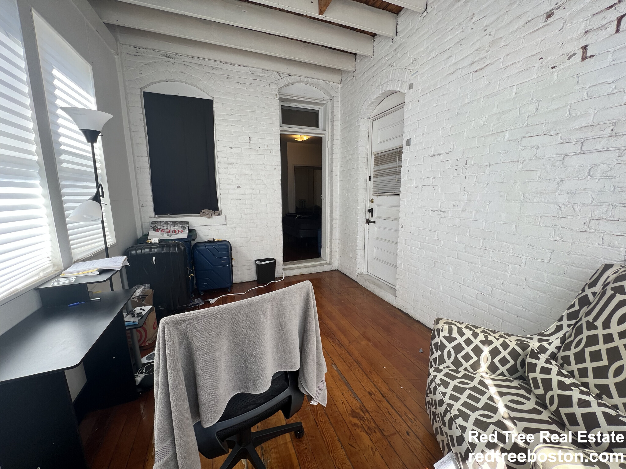 1905 Beacon St, Brighton