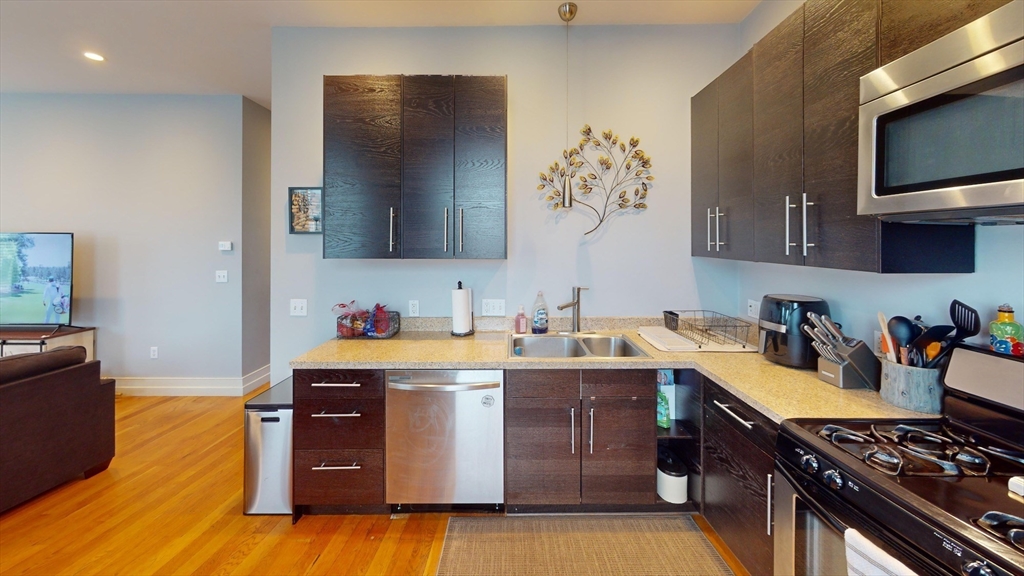 339 Dorchester St, South Boston