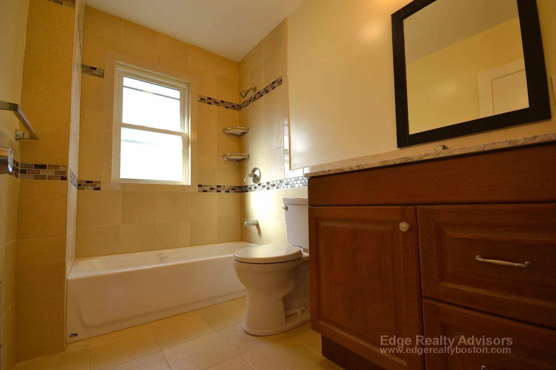 8 Cenacle Rd, Brighton