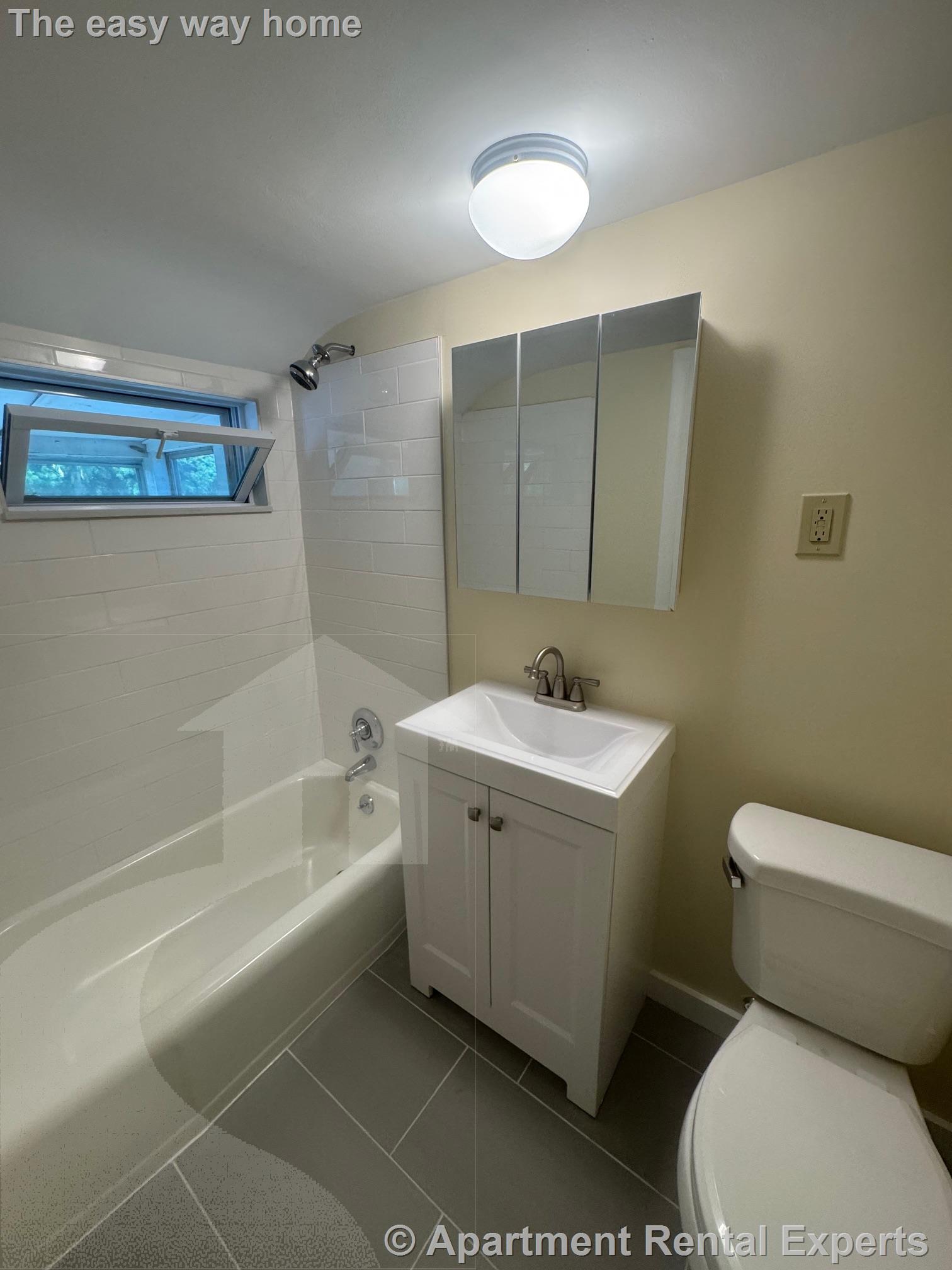 82 Thurston St, Winter Hill