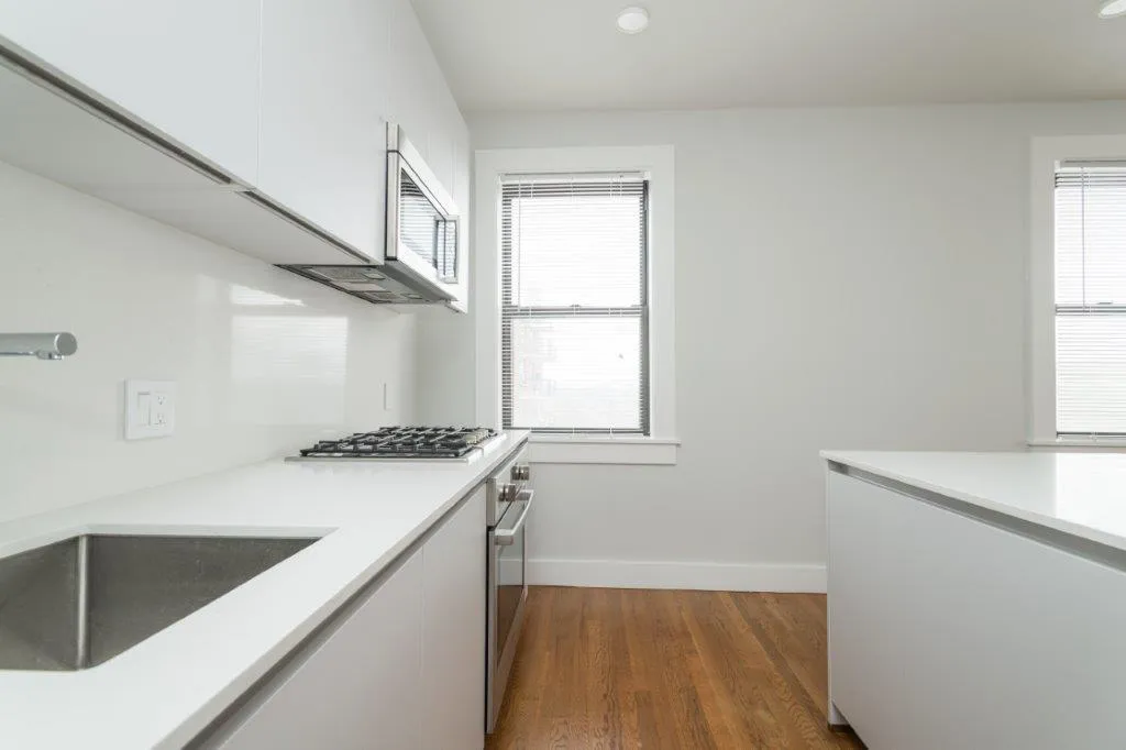 123 Highland Ave, Winter Hill