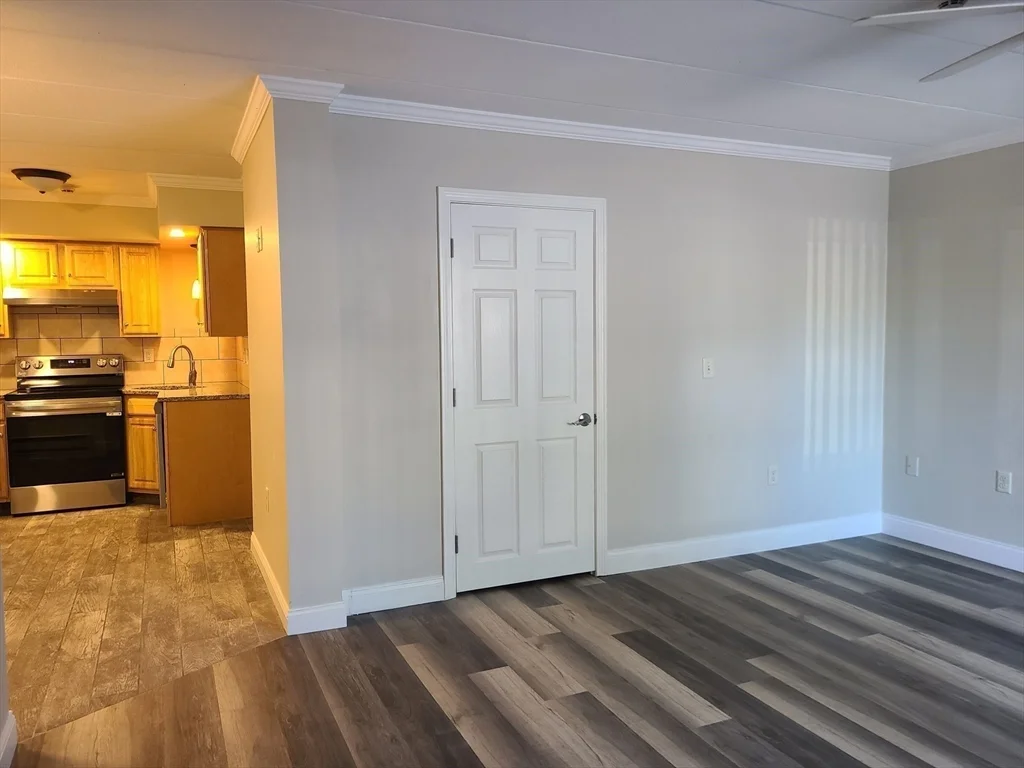 576 Washington St, Weymouth