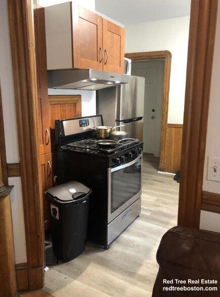 151 Elm St, Davis Square