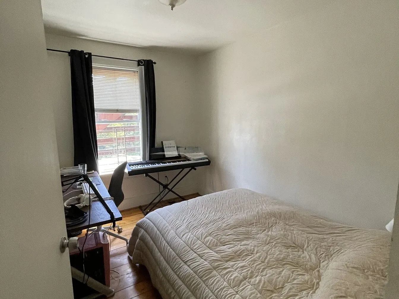 79 Hammond St, Banks Square