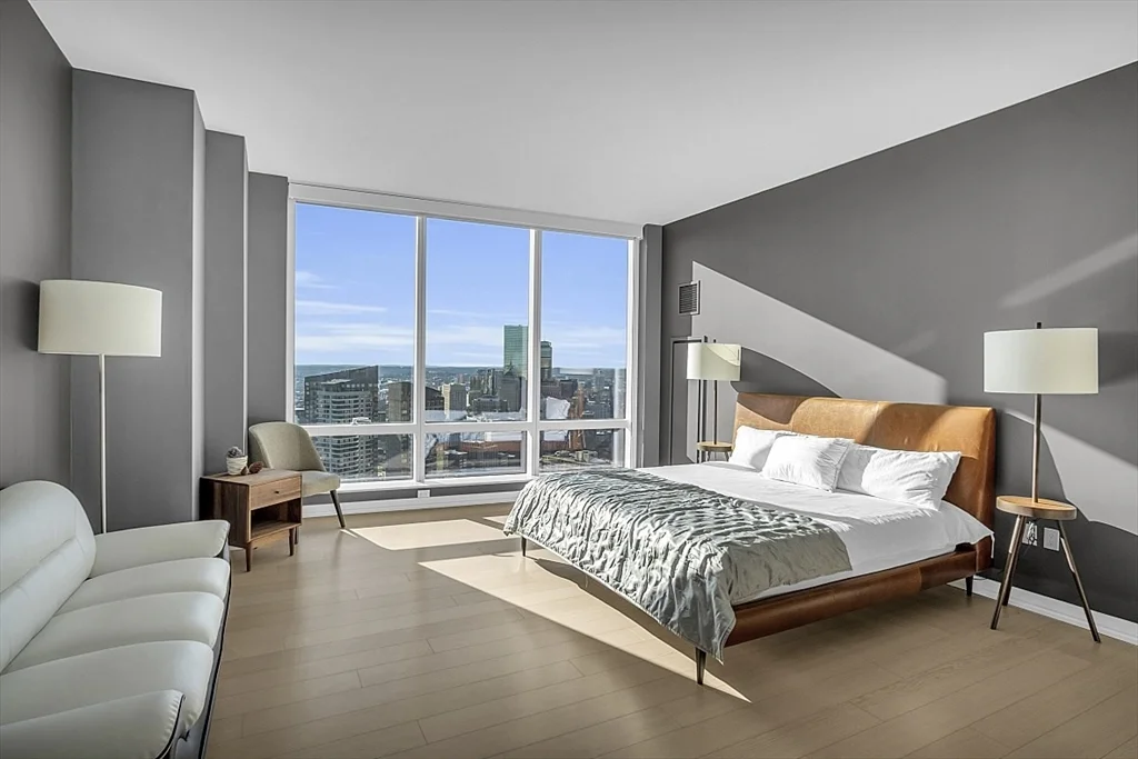 1 Franklin St, Downtown